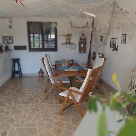 Apartment Lara Pula